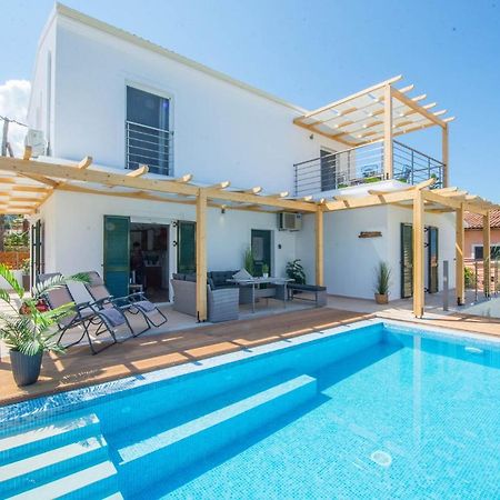 Acharavi Beach Villa Ngoại thất bức ảnh