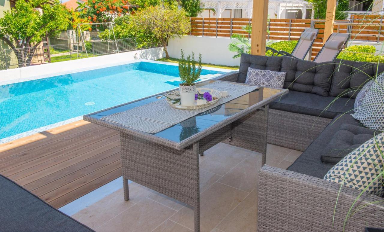 Acharavi Beach Villa Ngoại thất bức ảnh